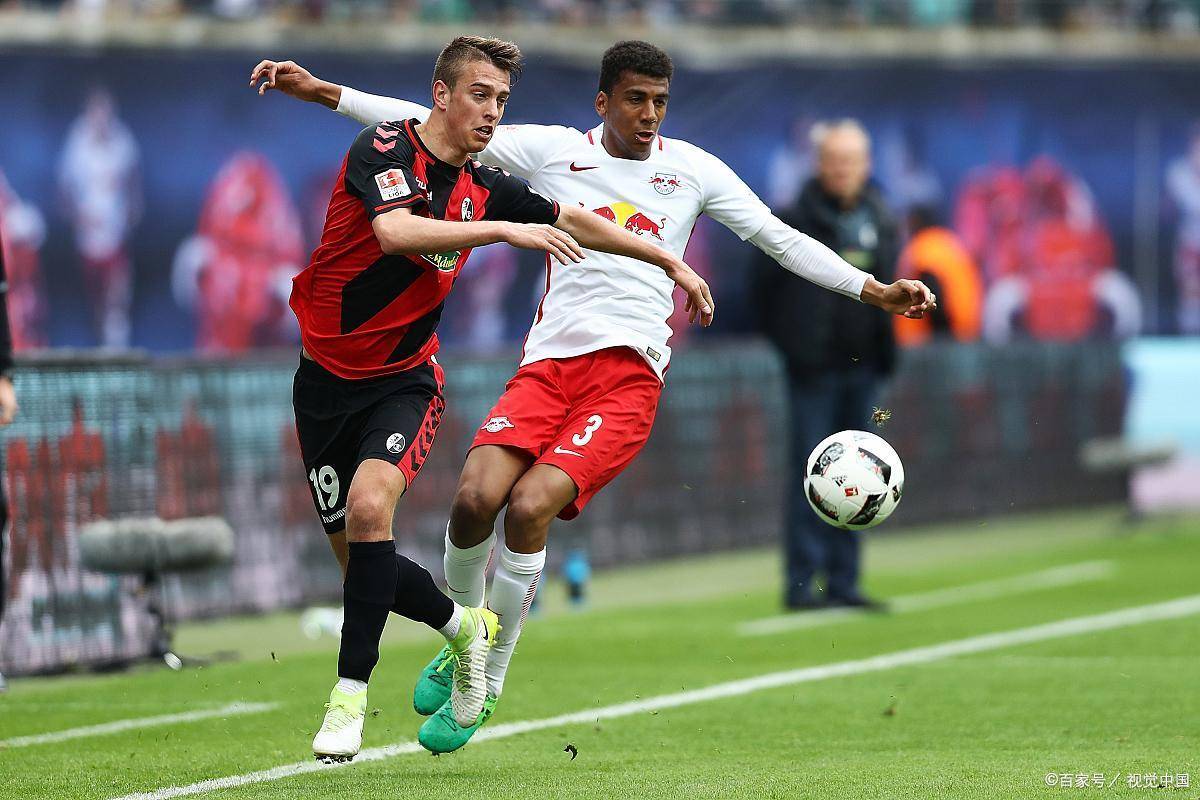法兰克福主场战平，难分高低不相上下的简单介绍