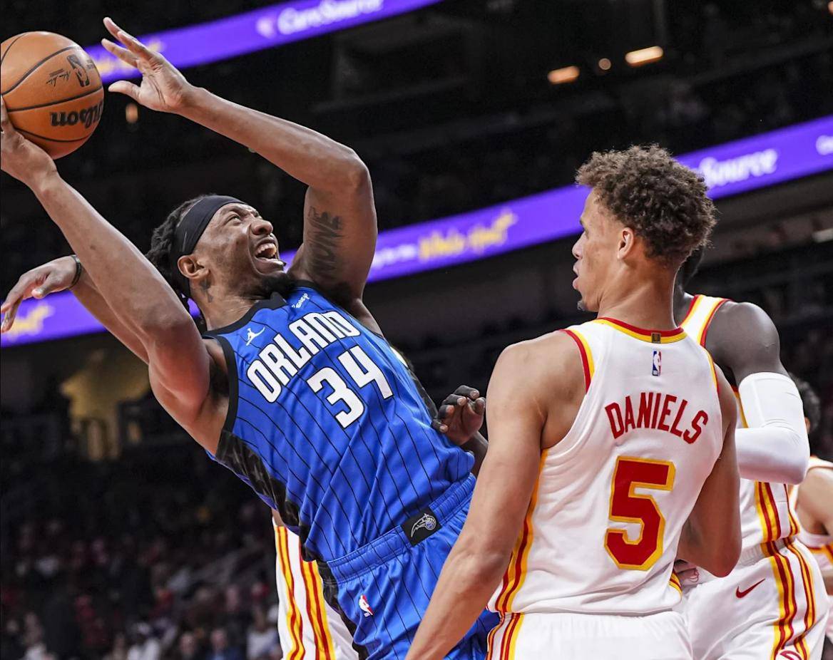 aoa体育官网-魔术队员发挥出色，击败对手(魔术的神奇之处就在于)