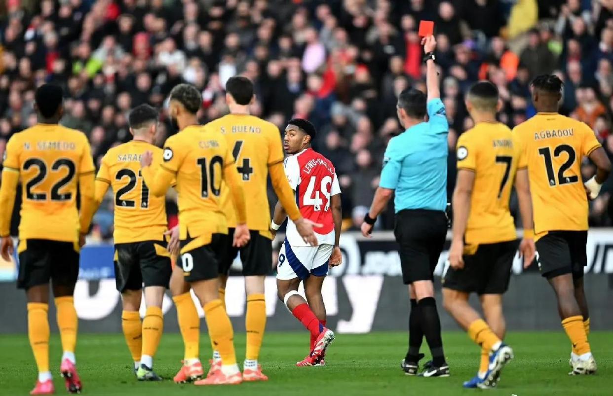 包含河床挑战利物浦，南美德比激烈升级的词条