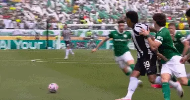 布宜诺斯艾利斯独立挑战帕尔梅拉斯，南美德比激烈升级的简单介绍