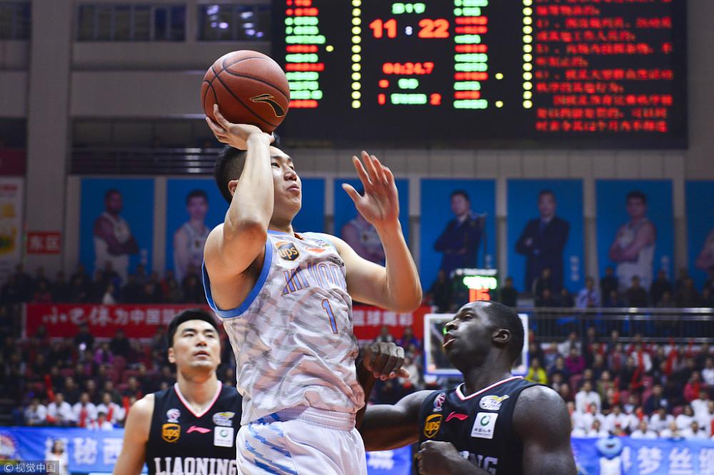 aoa体育-湖南男篮惊险过关，赢得一场来之不易的胜利