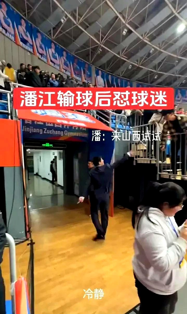 包含大胜归来:球队士气高涨,教练组表现受赞的词条 包含大胜归来:球队士气高涨,教练组表现受赞的词条