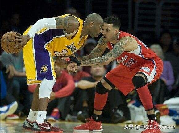 包含球员跳投得手，球队领先对手一步的词条