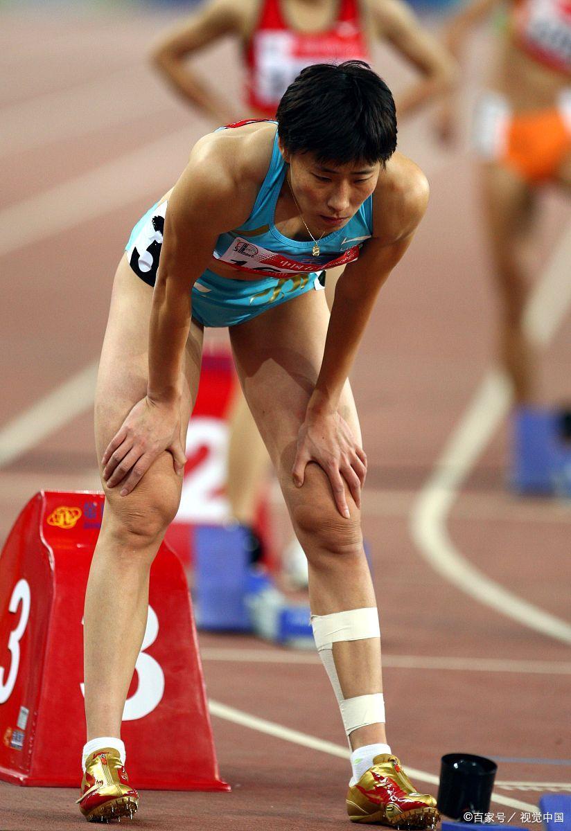 运动员践行奥林匹克精神,赛场动人 运动员践行奥林匹克精神,赛场动人