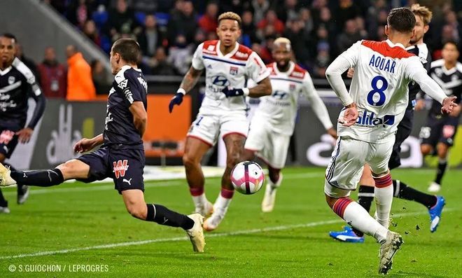 包含第戎客场击败蒙彼利埃，豪取三分的词条