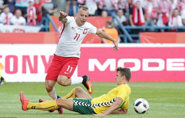 瑞士大胜立陶宛，晋级希望大增