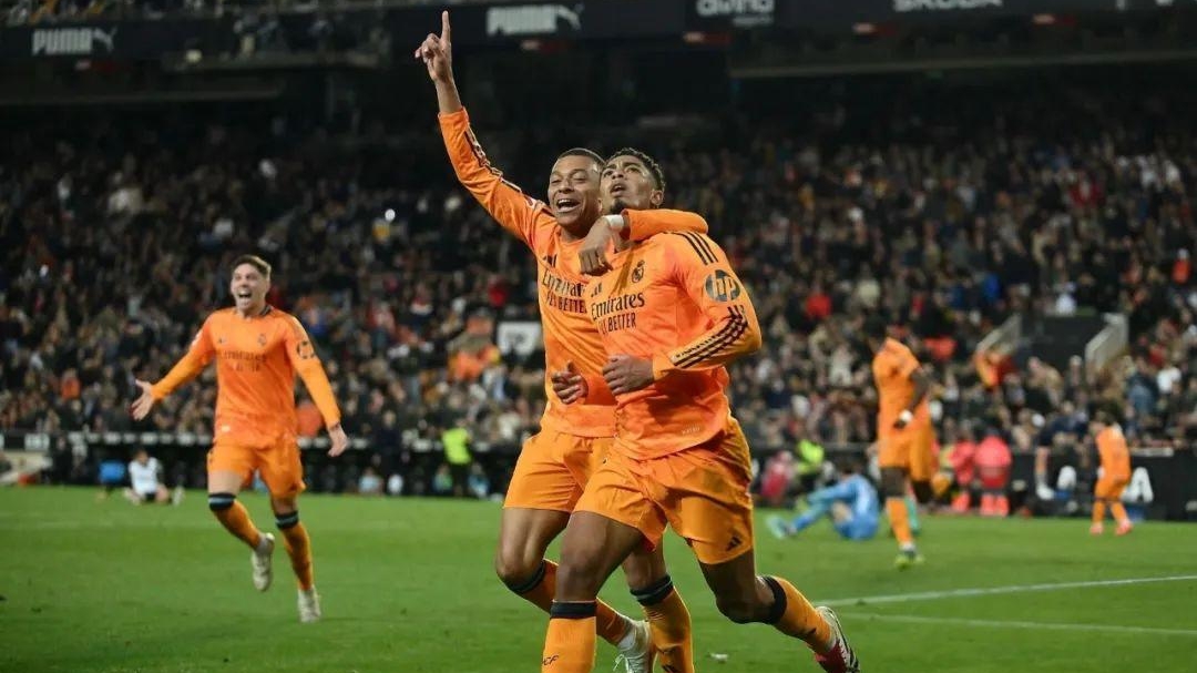 瓦伦西亚稳守终结连败,主场击败对手取得胜利 瓦伦西亚稳守终结连败,主场击败对手取得胜利